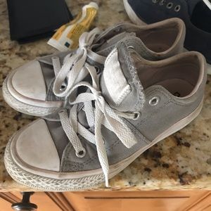Converse girls shoes